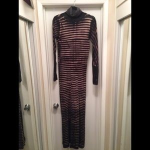 Long sleeve maxi dress